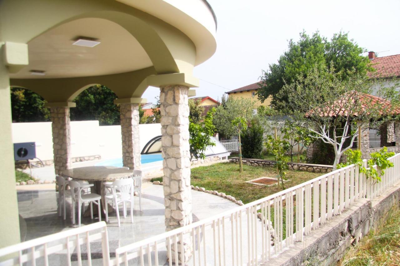 Lusi House Sveti Filip i Jakov Exterior foto