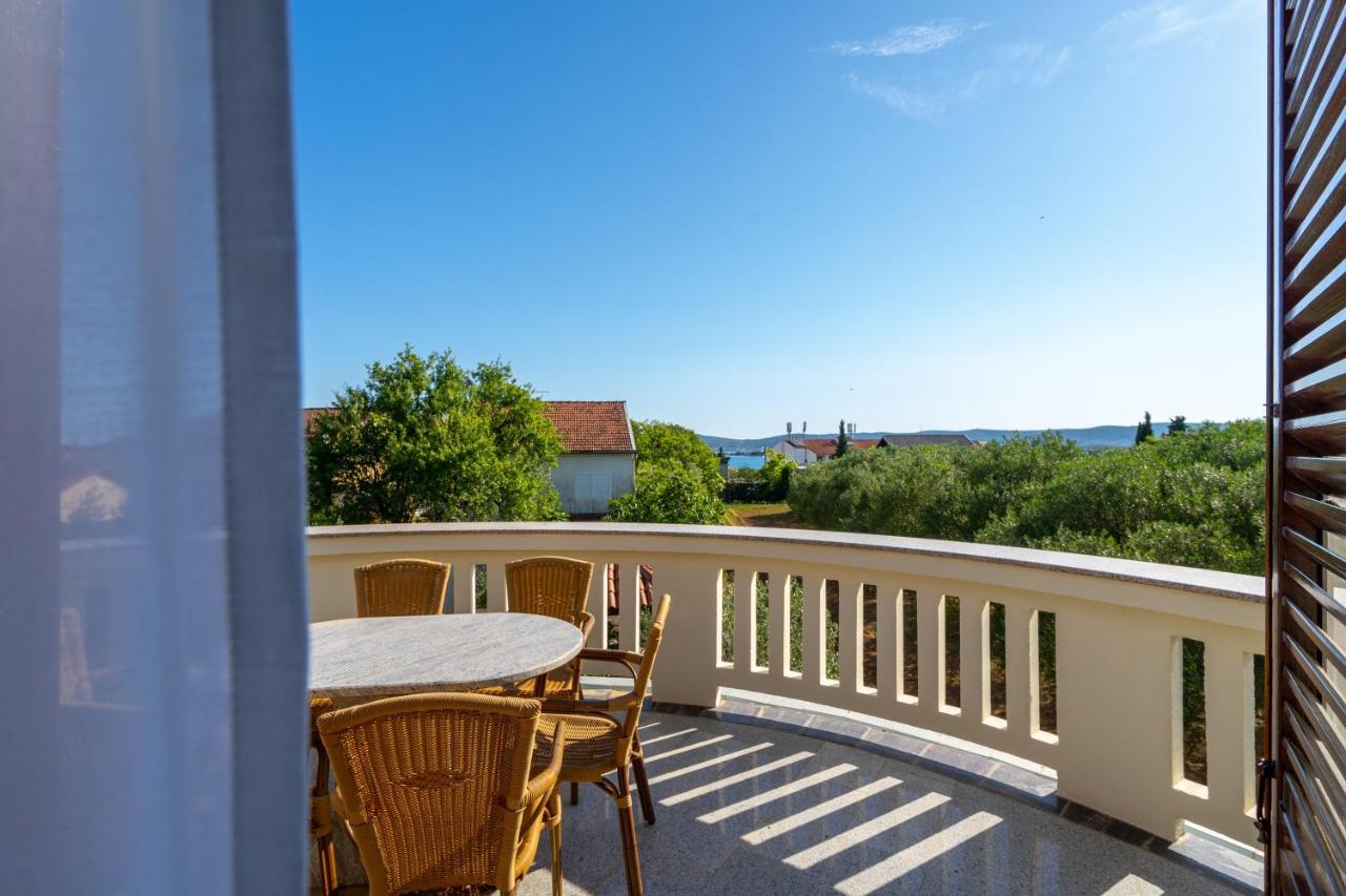Lusi House Sveti Filip i Jakov Exterior foto